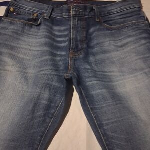 Men's denim jeans